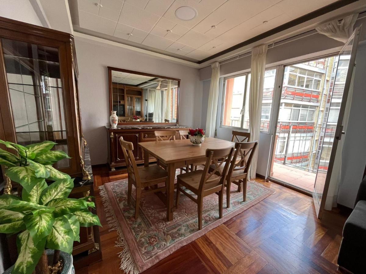 Atuaire Home Gran Apartamento Con Vistas A La Catedral De Бургос Экстерьер фото