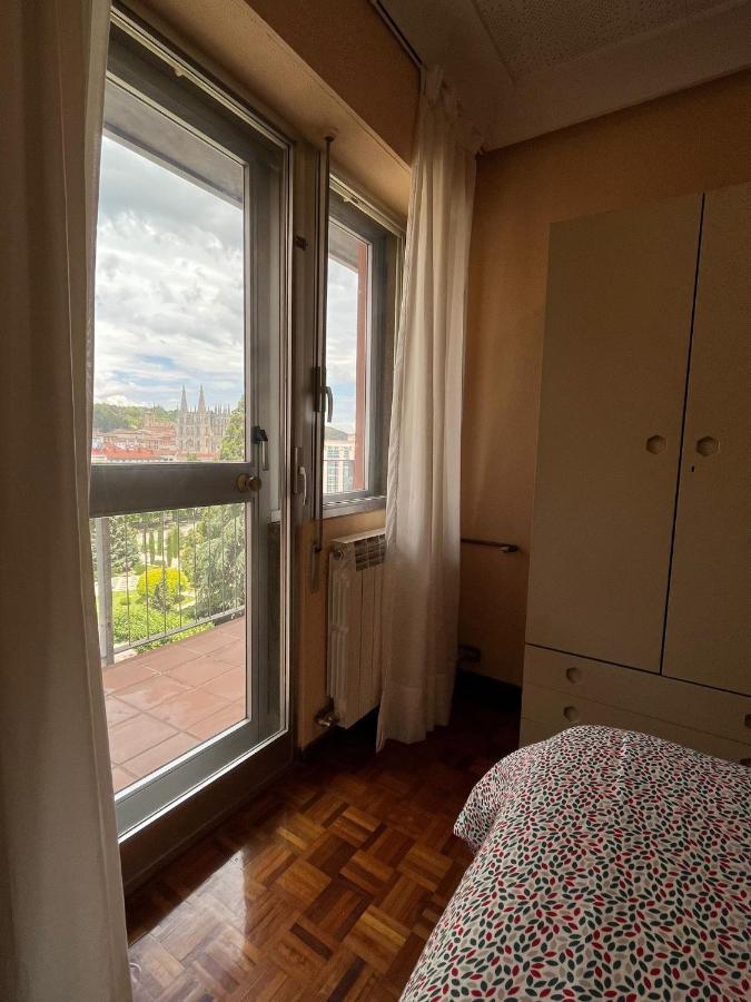 Atuaire Home Gran Apartamento Con Vistas A La Catedral De Бургос Экстерьер фото