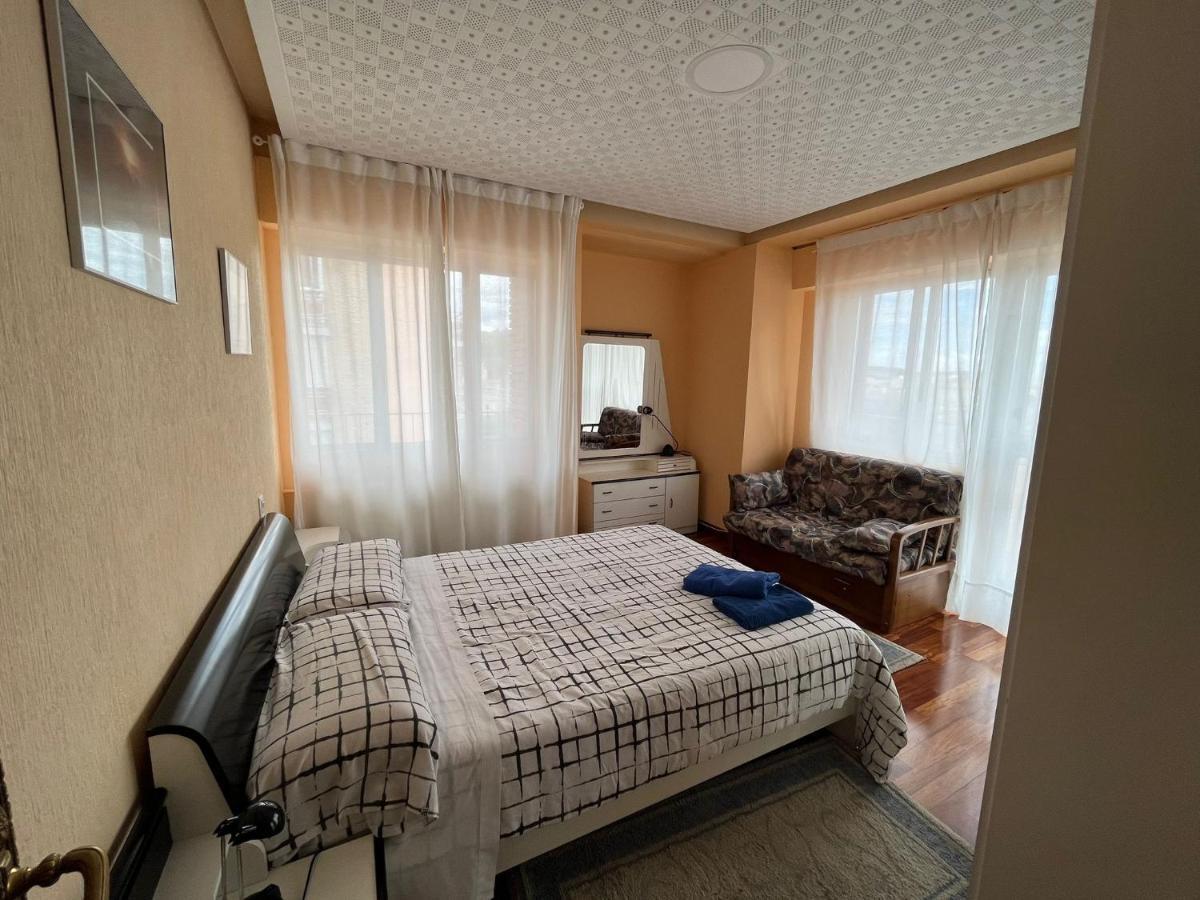 Atuaire Home Gran Apartamento Con Vistas A La Catedral De Бургос Экстерьер фото
