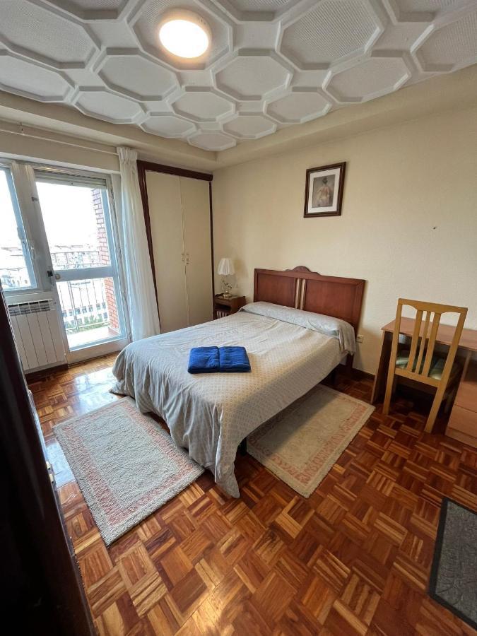 Atuaire Home Gran Apartamento Con Vistas A La Catedral De Бургос Экстерьер фото